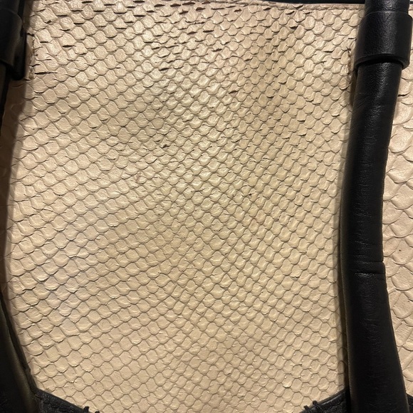 POUR LA VICTOIRE BUTLER EMBOSSED LEATHER COFFEE BONE BLACK LARGE TOTE BAG - Picture 5 of 11